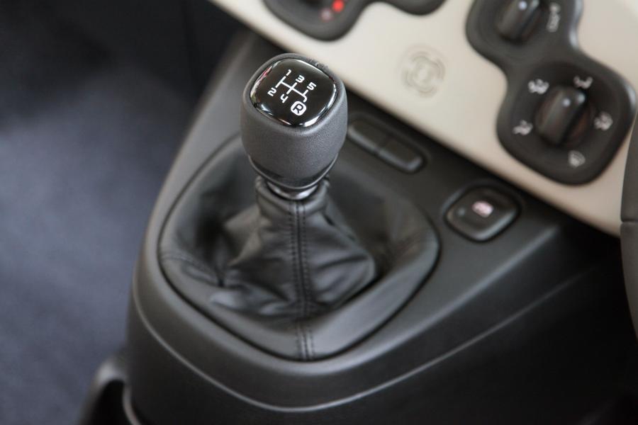  Fiat Panda 2012 года  (UK) (фото 71 из 125)